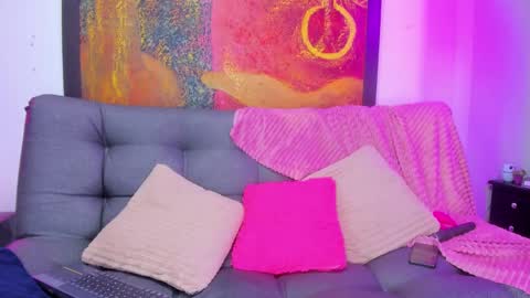 Snapshot of evans_susana chatting on 11/20/25, 11:48 Evan and Susan online show from 11/20/25, 11:48