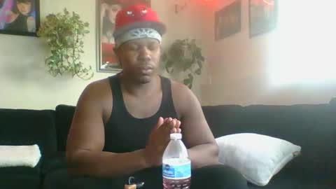 Snapshot of evanschris2048 chatting on 11/19/25, 07:25 evanschris2048 online show from 11/19/25, 07:25