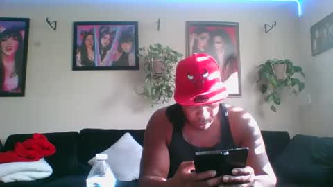 Snapshot of evanschris2048 chatting on 11/24/25, 07:13 evanschris2048 online show from 11/24/25, 07:13