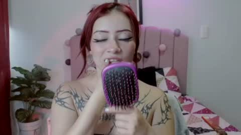 Snapshot of evanss_lx chatting on 07/16/26, 08:37 Evanssa lx online show from 07/16/26, 08:37