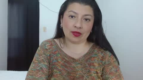 Victoria online show from 09/30/25, 03:28