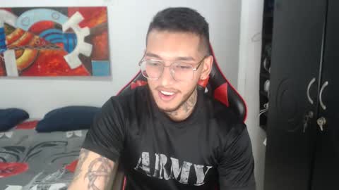   online show from 01/12/26, 01:49