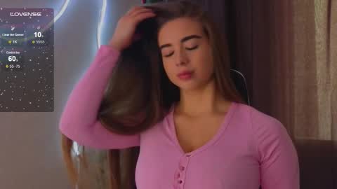 Snapshot of evapuff chatting on 02/09/26, 10:08 evapuff online show from 02/09/26, 10:08