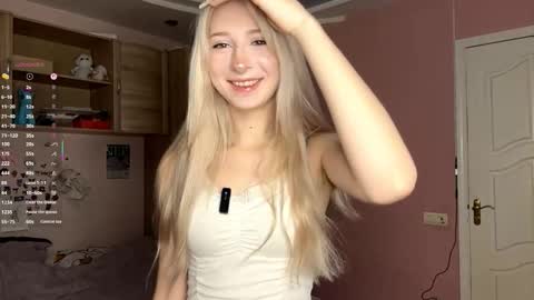 Snapshot of evaqt chatting on 11/02/25, 06:49 Eva online show from 11/02/25, 06:49