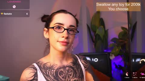 Snapshot of evarabbit chatting on 04/02/26, 02:09 Eva online show from 04/02/26, 02:09