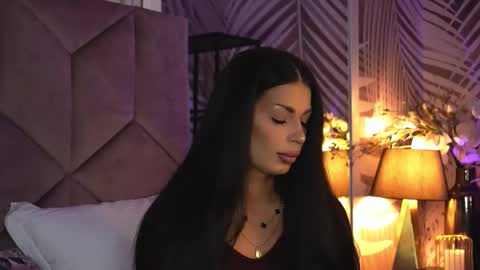 Snapshot of evarhea chatting on 03/03/26, 03:56 EvaRhea online show from 03/03/26, 03:56