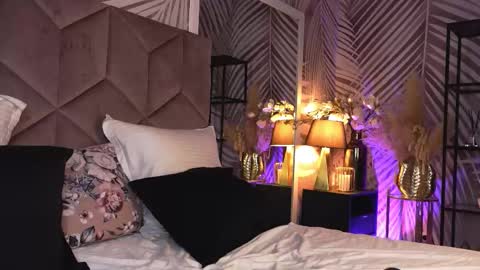 Snapshot of evarhea chatting on 03/26/26, 03:56 EvaRhea online show from 03/26/26, 03:56