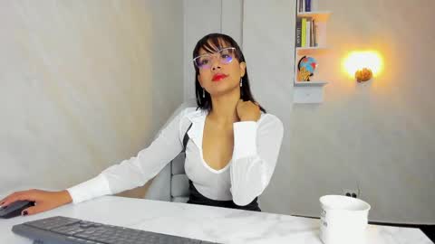 Eva Rmirezz online show from 05/21/26, 12:23