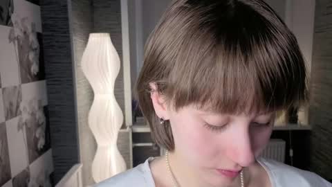 Snapshot of evas_soul chatting on 04/24/26, 07:27 Eva online show from 04/24/26, 07:27