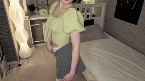Snapshot of evas_soul chatting on 05/18/26, 07:31 Eva online show from 05/18/26, 07:31