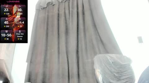 evasaenz online show from 01/07/25, 03:12