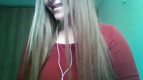 evasapples2026 online show from 02/20/26, 07:58