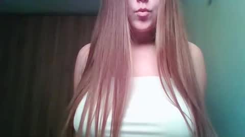 evasapples2026 online show from 03/01/26, 06:54