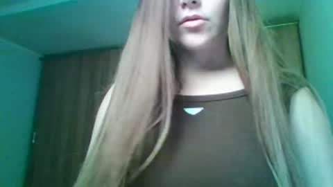 Snapshot of evasapples2026 chatting on 03/10/26, 10:48 evasapples2026 online show from 03/10/26, 10:48