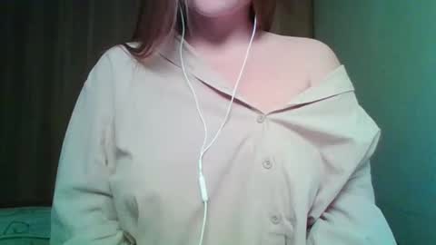 Snapshot of evasapples2026 chatting on 04/09/26, 08:36 evasapples2026 online show from 04/09/26, 08:36