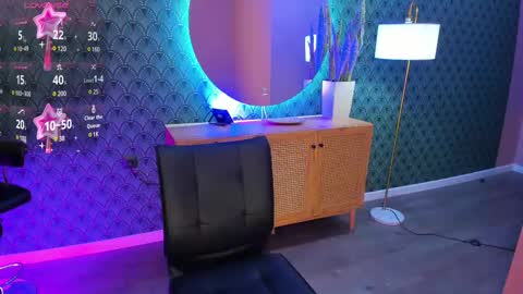 Eva online show from 02/21/25, 05:24