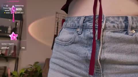 Eva online show from 10/03/25, 05:26