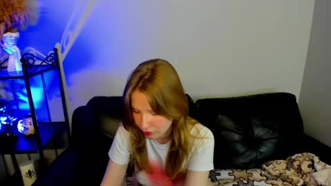 Eva online show from 12/20/24, 12:41