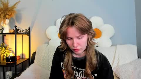 Eva online show from 02/15/25, 04:03