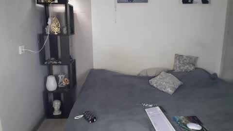 Eva online show from 09/16/25, 04:02