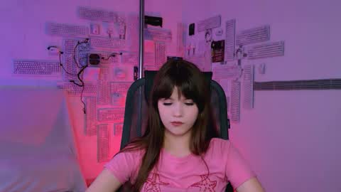 Snapshot of evathopson chatting on 03/07/26, 11:29 Eva next stream - - 1600 UTC2000 online show from 03/07/26, 11:29