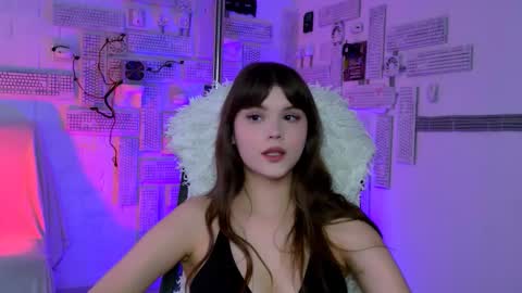 Snapshot of evathopson chatting on 03/21/26, 08:30 Eva next stream - - 1600 UTC2000 online show from 03/21/26, 08:30