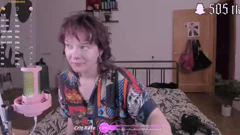 Snapshot of evathority chatting on 09/12/25, 08:53 online show from 09/12/25, 08:53