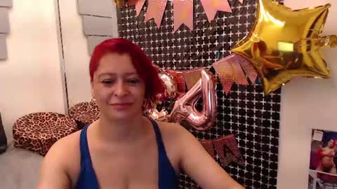 Snapshot of evatwiss chatting on 06/18/26, 12:31 Eva Twiss online show from 06/18/26, 12:31