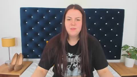 Eva online show from 02/28/25, 09:04