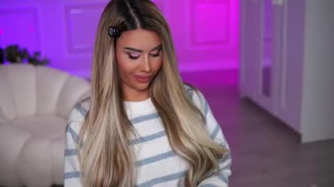 Eva online show from 10/27/25, 08:35