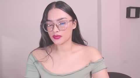 Snapshot of eve_rox18 chatting on 03/15/26, 08:37 Eve Rox18 online show from 03/15/26, 08:37