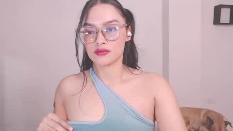 Snapshot of eve_rox18 chatting on 03/23/26, 11:42 Eve Rox18 online show from 03/23/26, 11:42