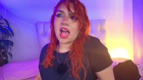 Snapshot of eve_soler chatting on 04/22/26, 04:52 Martina Soler online show from 04/22/26, 04:52
