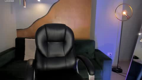 Eve  online show from 10/08/25, 12:47