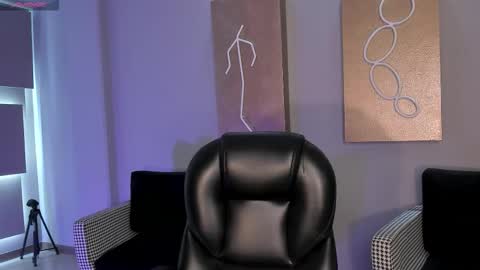 Eve  online show from 11/10/25, 12:26