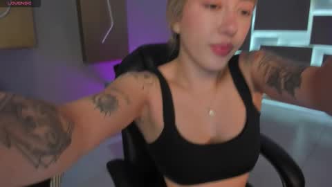 Eve  online show from 12/15/25, 12:31