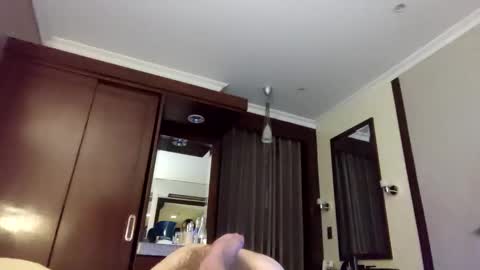 eveee228 online show from 10/31/25, 10:38