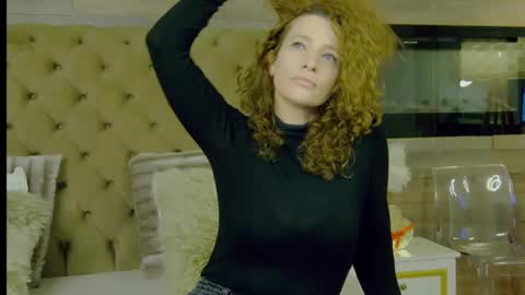 EveHamilton online show from 12/01/24, 06:19