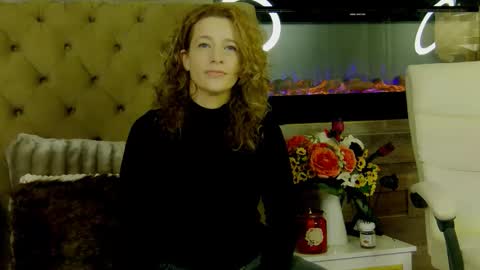 EveHamilton online show from 01/17/26, 08:01