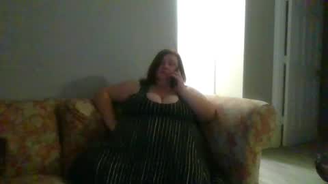 Snapshot of evehaspowers chatting on 02/08/25, 12:49 Eve online show from 02/08/25, 12:49