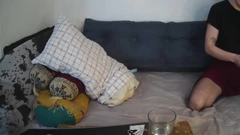 Snapshot of evelan123 chatting on 02/14/25, 08:26 Chulal online show from 02/14/25, 08:26