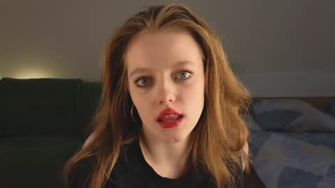 Eveleen online show from 01/10/25, 08:37