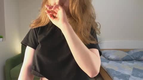 Eveleen online show from 01/15/25, 11:40