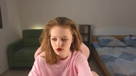 Eveleen online show from 09/26/25, 01:48