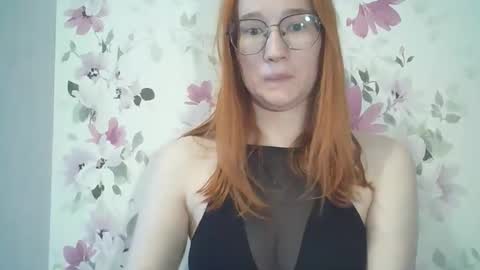 Snapshot of eveliina_shy chatting on 05/22/26, 07:15 Evelina online show from 05/22/26, 07:15