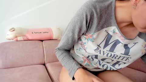 Snapshot of evelin_gh1 chatting on 12/17/24, 08:43 Evelin online show from 12/17/24, 08:43