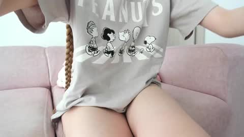 Snapshot of evelin_gh1 chatting on 11/21/25, 09:46 Evelin online show from 11/21/25, 09:46