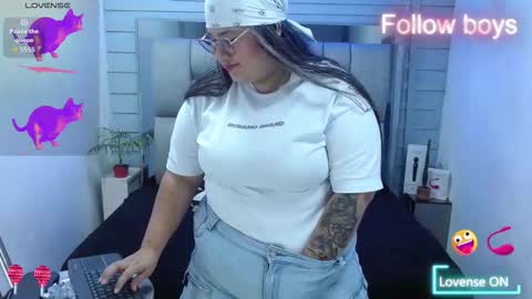 evelin zaens online show from 01/17/26, 04:28