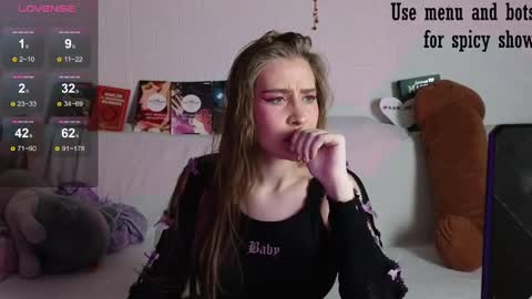 Evelina online show from 01/10/25, 02:46