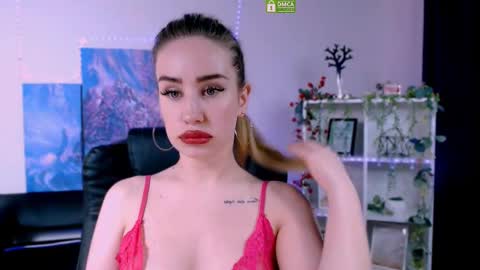 Snapshot of eveline_max chatting on 01/21/25, 12:36 Evi online show from 01/21/25, 12:36